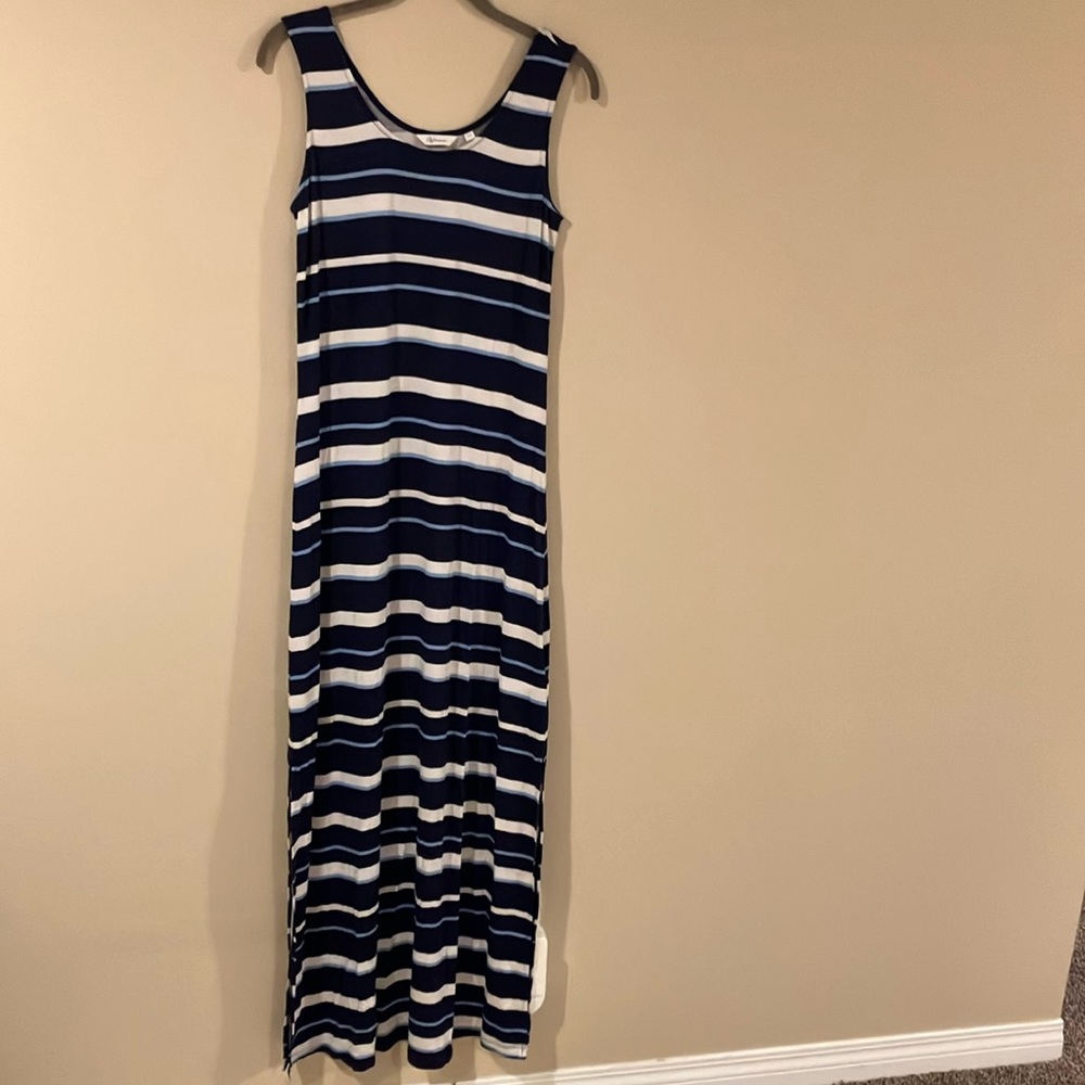 Reitmans Navy and White Striped Maxi Dress
